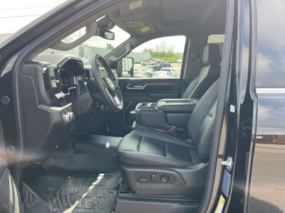 2025 GMC Sierra 2500HD SLT