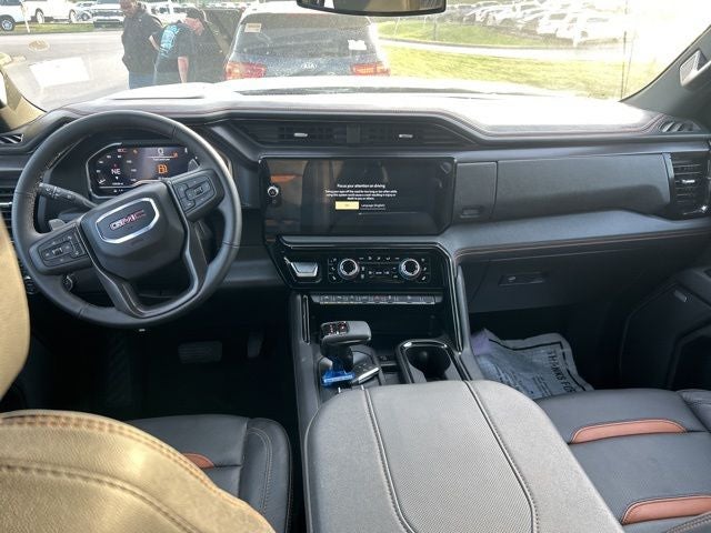 2025 GMC Sierra 1500 AT4