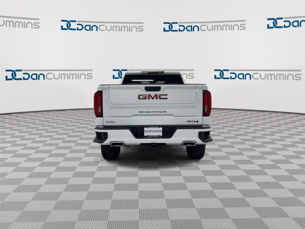 2025 GMC Sierra 1500 AT4