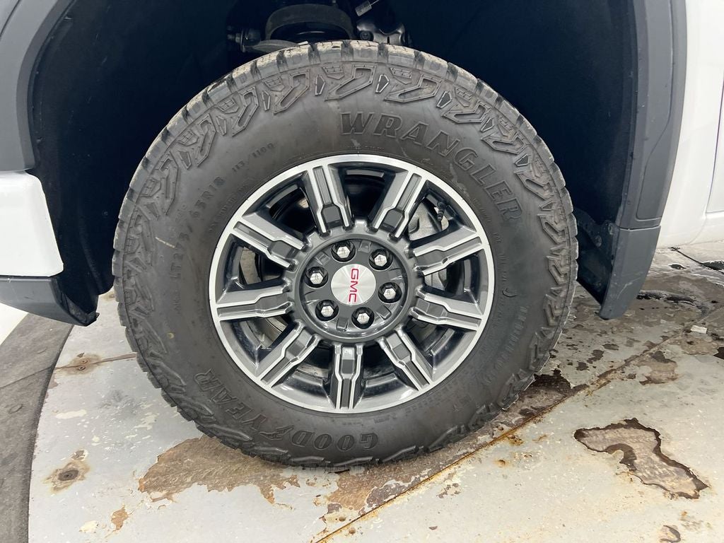 2025 GMC Sierra 1500 AT4