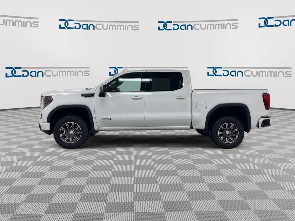 2025 GMC Sierra 1500 AT4
