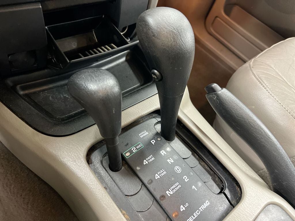 2002 Jeep Grand Cherokee Sport