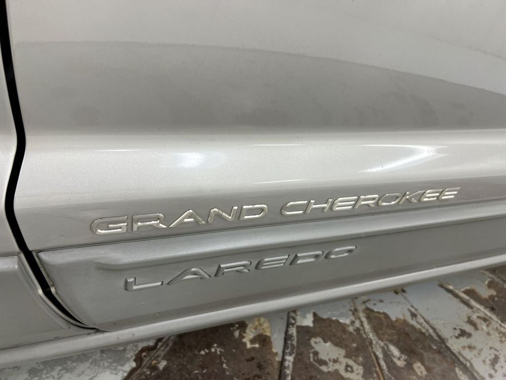 2002 Jeep Grand Cherokee Sport