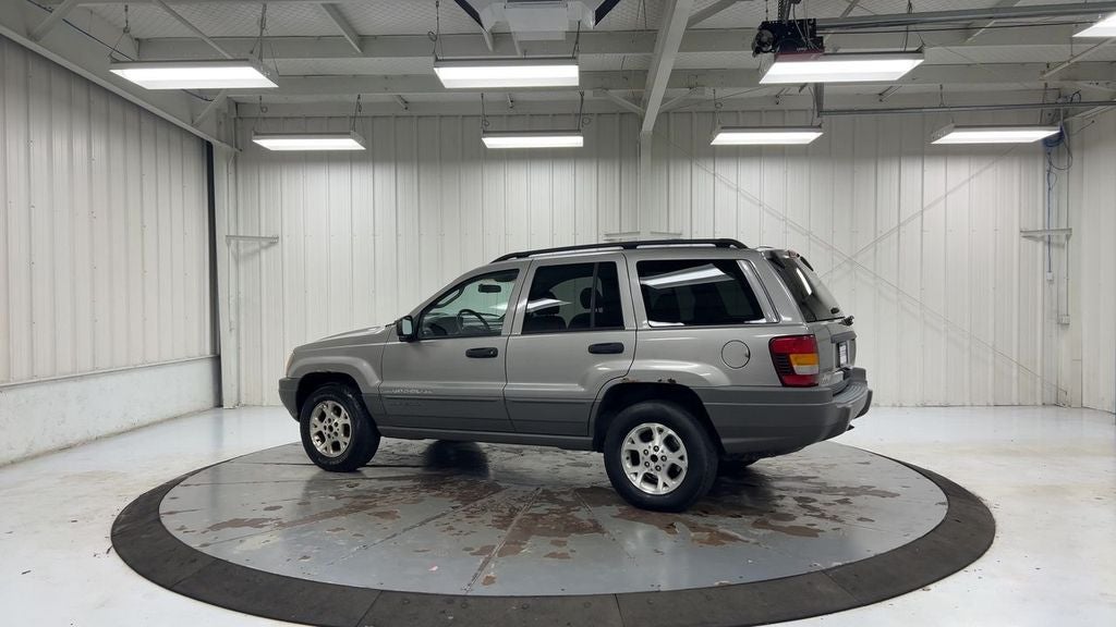 2002 Jeep Grand Cherokee Sport