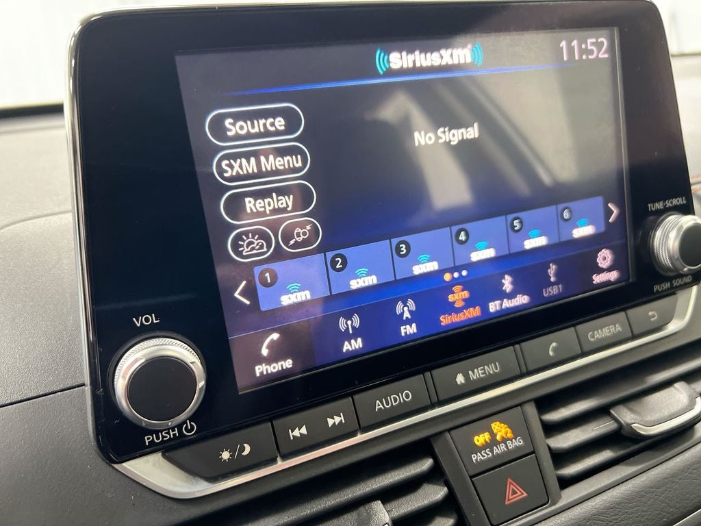 2020 Nissan Altima 2.0 SR