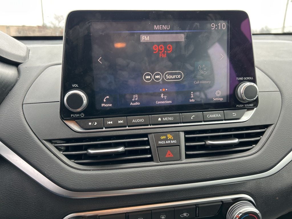 2022 Nissan Altima 2.5 SV