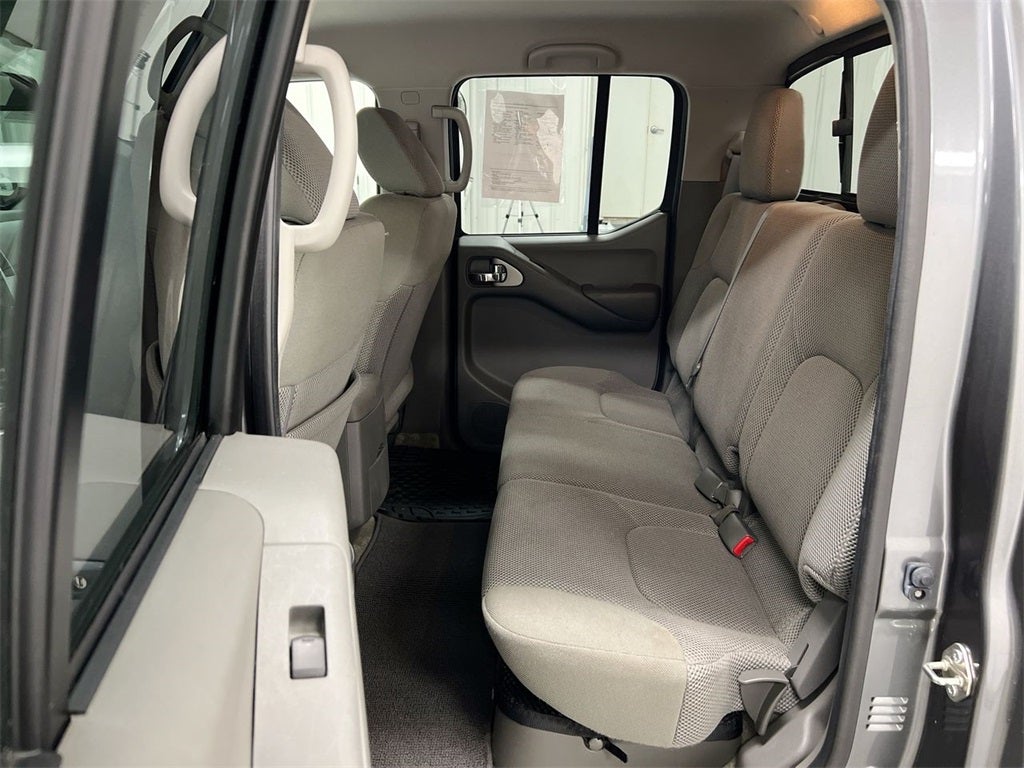 2016 Nissan Frontier SV