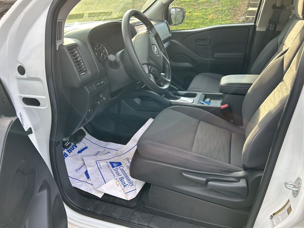 2024 Nissan Frontier S