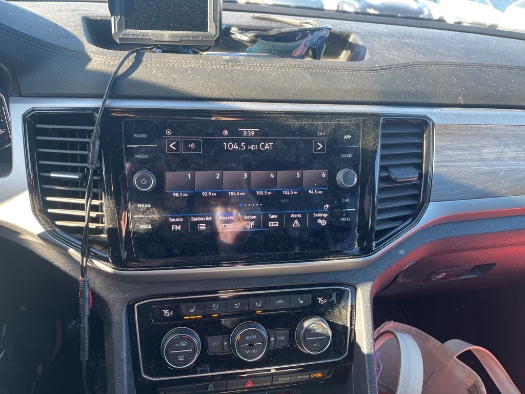 2023 Volkswagen Atlas Cross Sport 3.6L V6 SE w/Technology