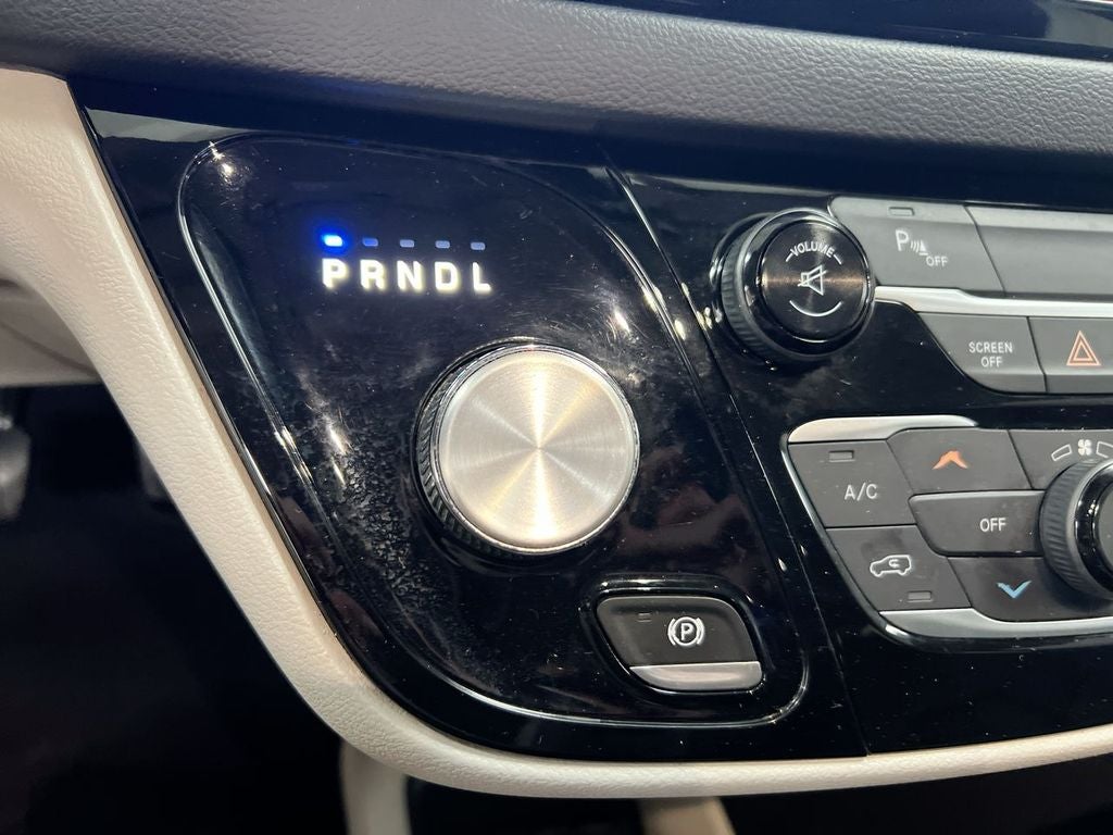 2017 Chrysler Pacifica Touring L Plus