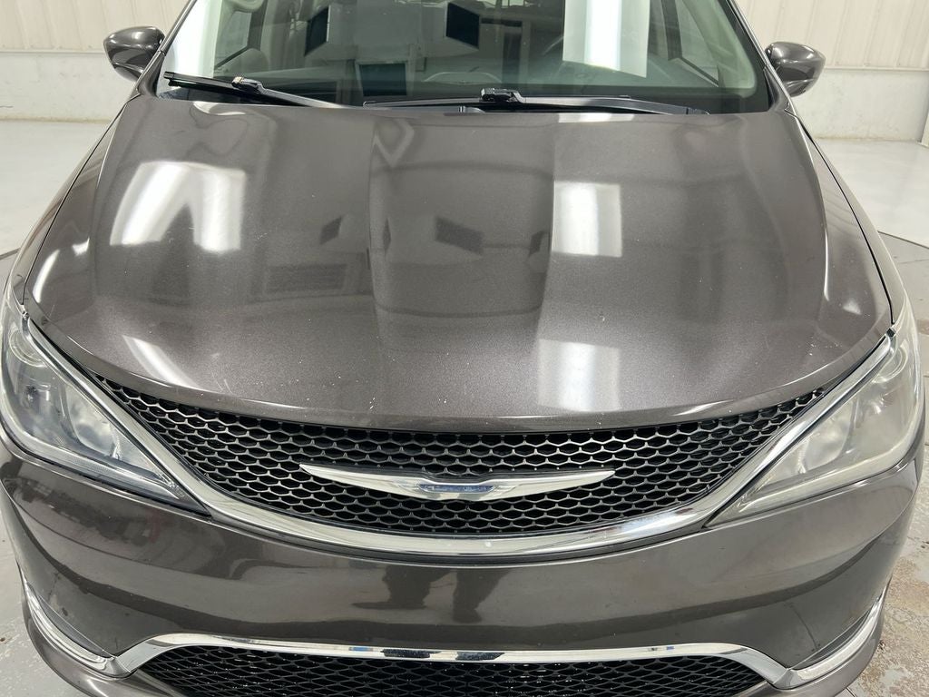 2017 Chrysler Pacifica Touring L Plus