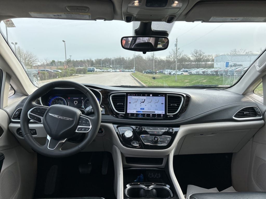 2023 Chrysler Pacifica Limited