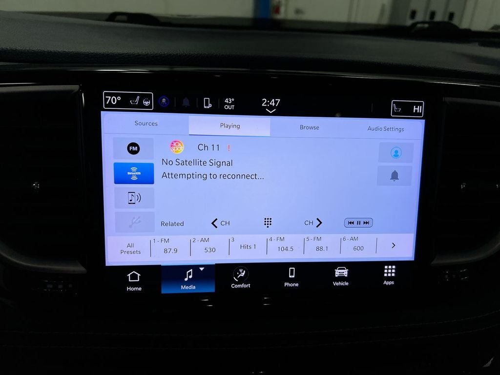 2023 Chrysler Pacifica Touring L