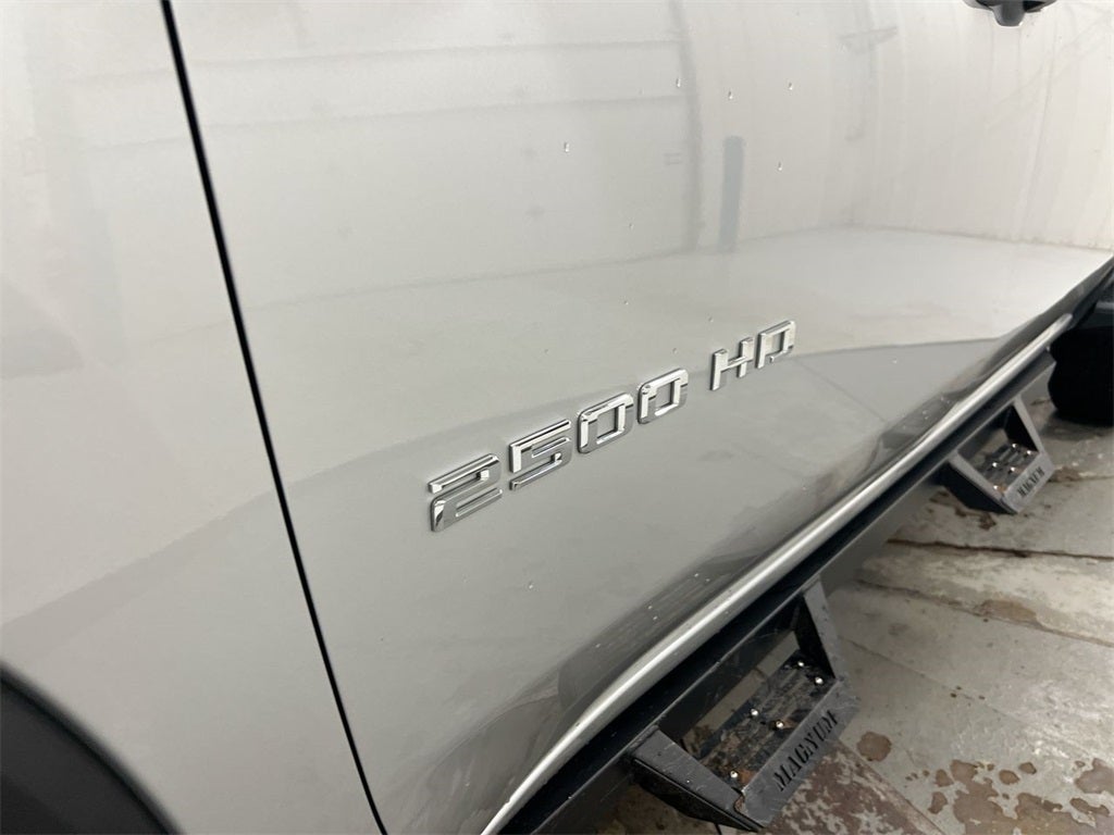 2023 Chevrolet Silverado 2500HD Custom