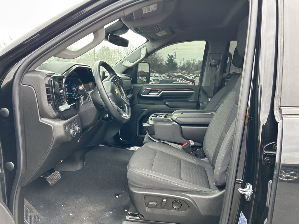 2024 Chevrolet Silverado 2500HD LT