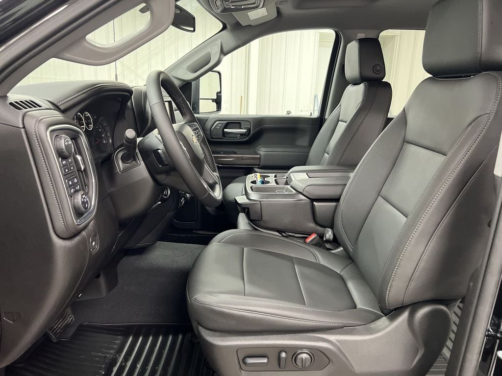 2022 Chevrolet Silverado 3500HD LTZ