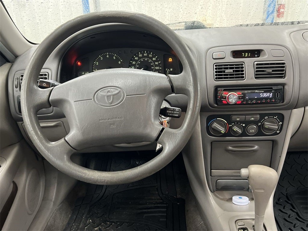 2002 Toyota Corolla LE
