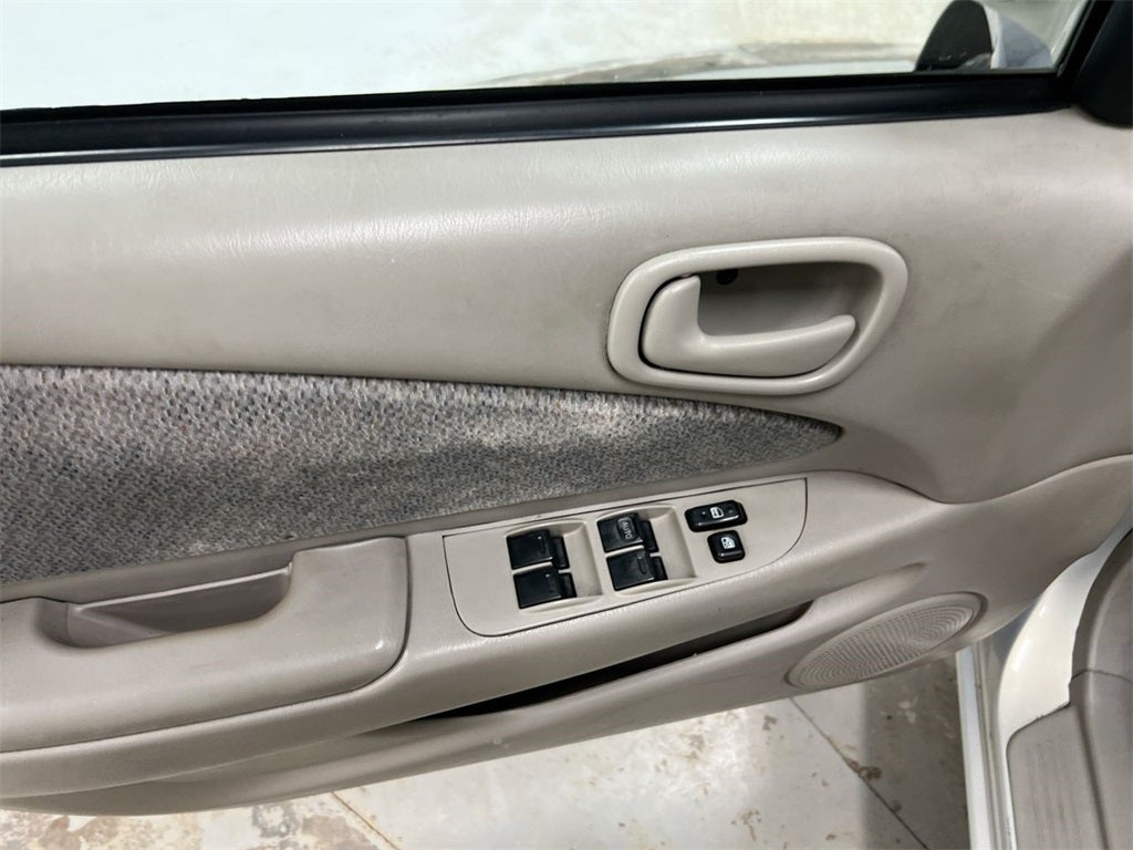 2002 Toyota Corolla LE