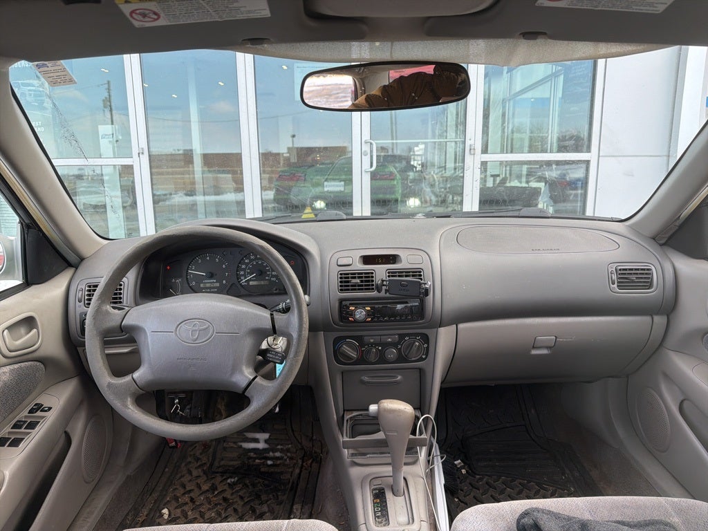 2002 Toyota Corolla LE