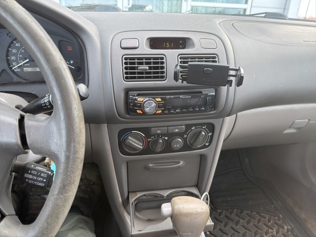 2002 Toyota Corolla LE