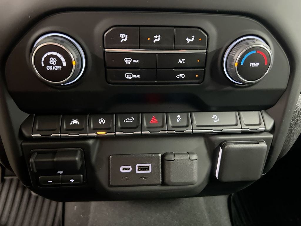 2024 Chevrolet Silverado 1500 Custom Trail Boss