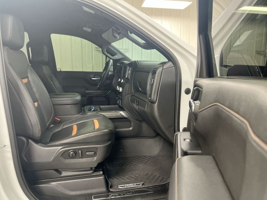 2022 GMC Sierra 1500 Limited AT4