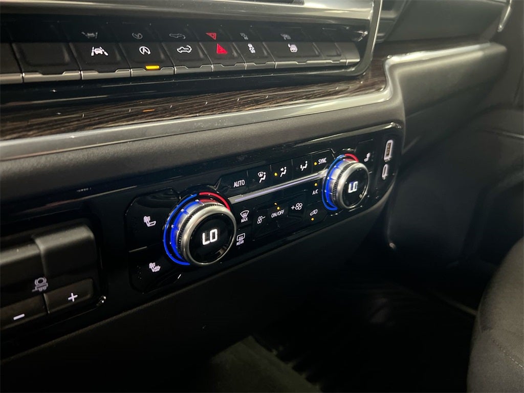 2025 GMC Sierra 1500 SLE