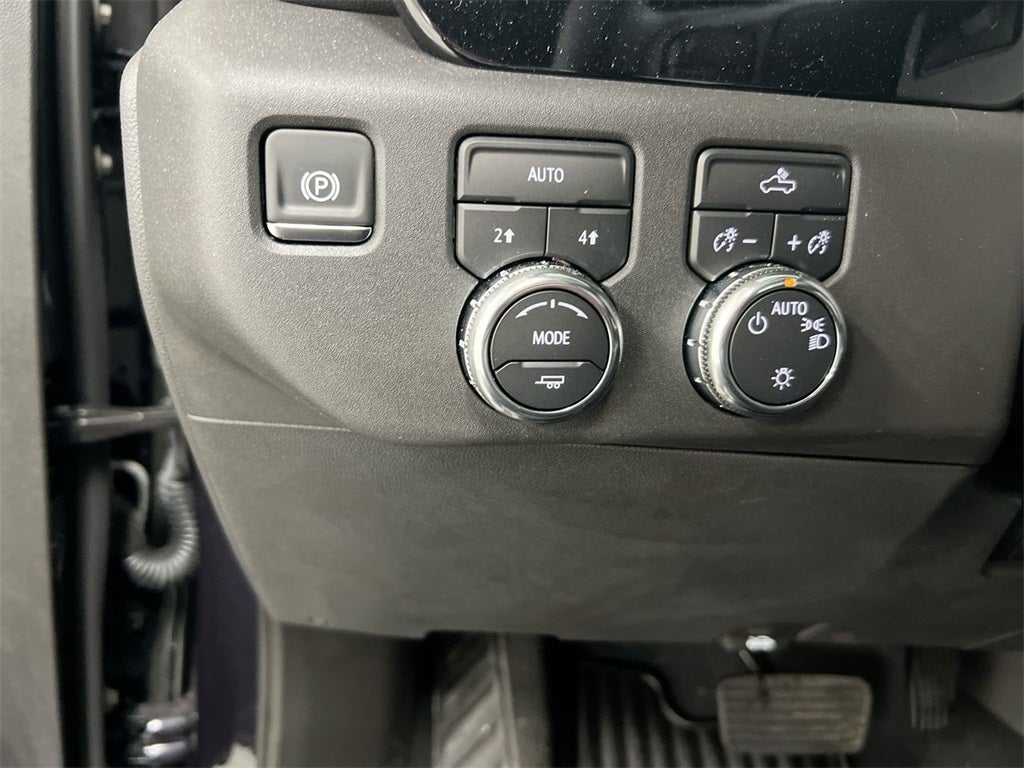 2025 GMC Sierra 1500 SLE