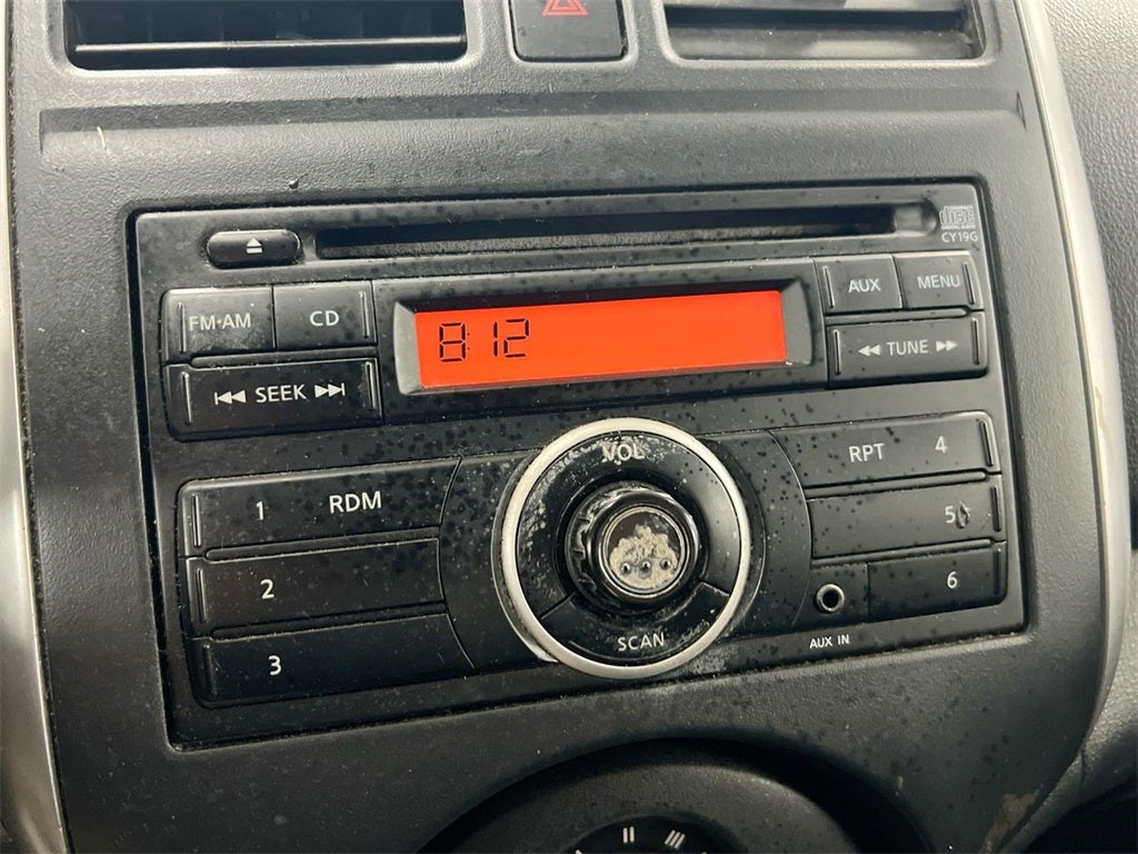 2013 Nissan Versa 1.6 SV