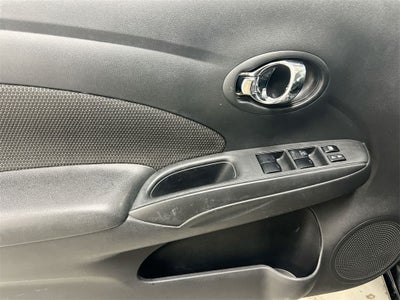 2013 Nissan Versa 1.6 SV