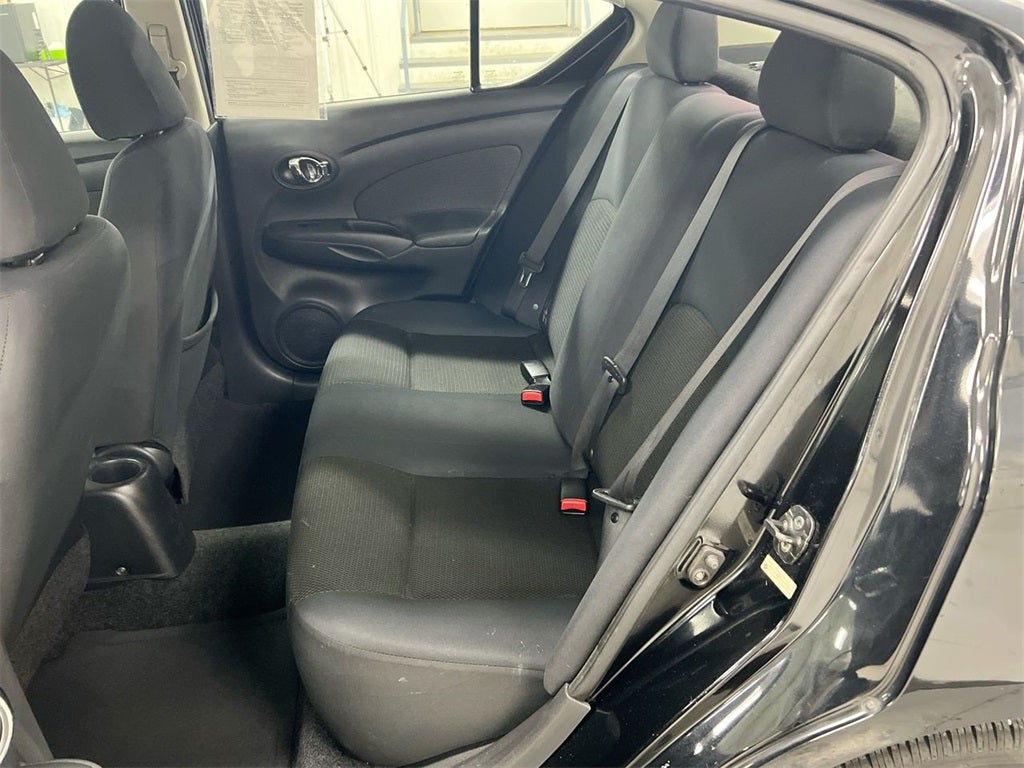 2013 Nissan Versa 1.6 SV