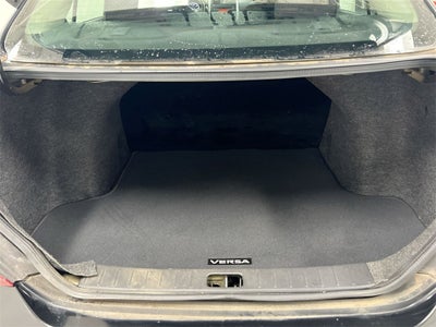 2013 Nissan Versa 1.6 SV