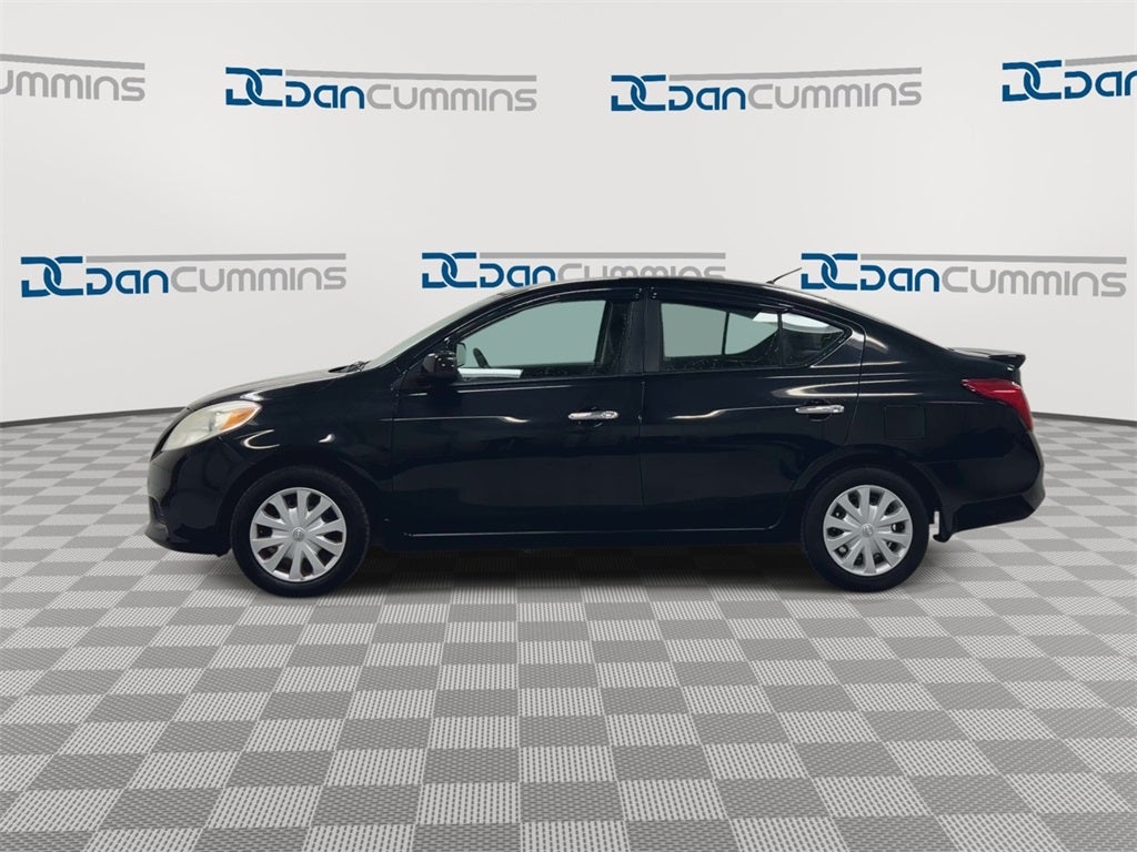 2013 Nissan Versa 1.6 SV