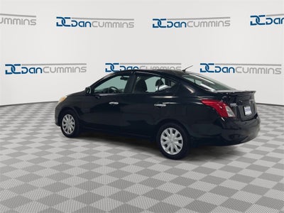 2013 Nissan Versa 1.6 SV