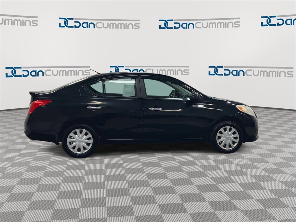 2013 Nissan Versa 1.6 SV