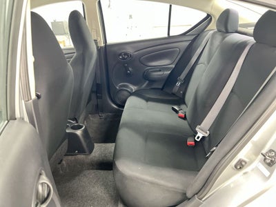 2014 Nissan Versa 1.6 S