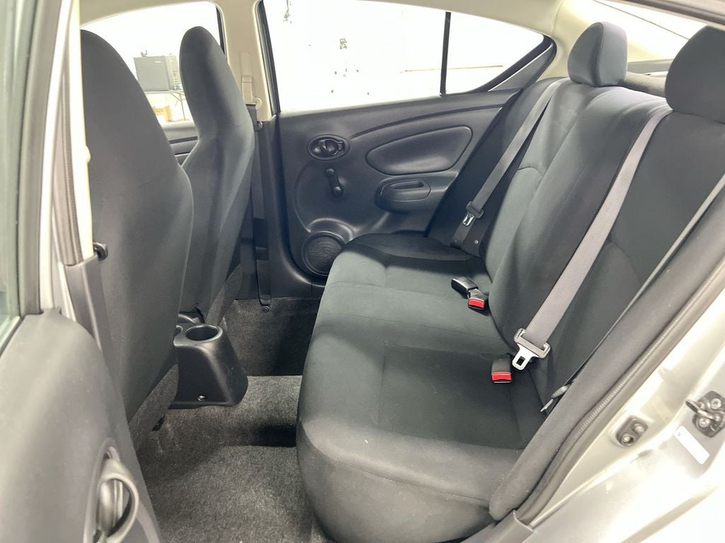 2014 Nissan Versa 1.6 S