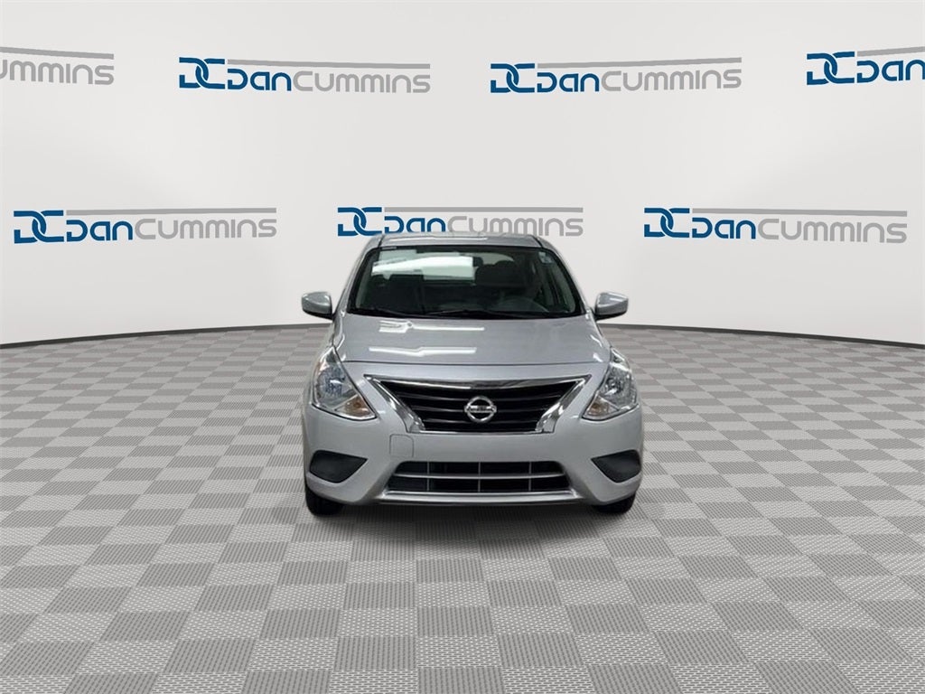 2019 Nissan Versa 1.6 S Plus