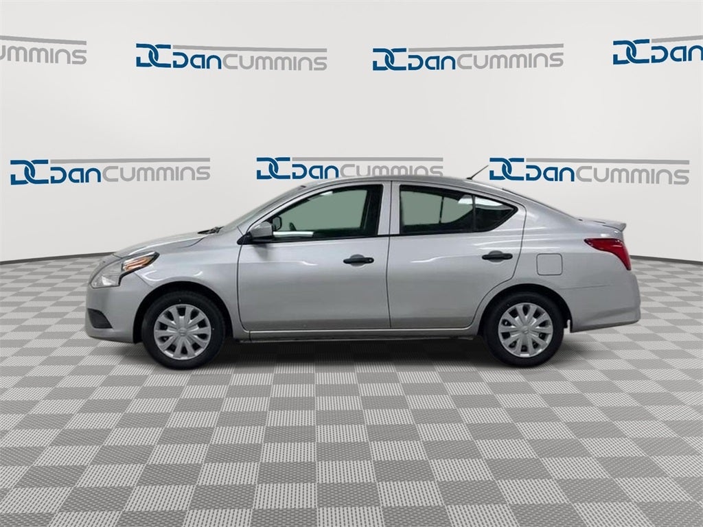 2019 Nissan Versa 1.6 S Plus