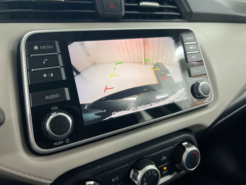 2021 Nissan Versa 1.6 SV