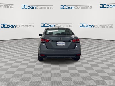 2021 Nissan Versa 1.6 SV