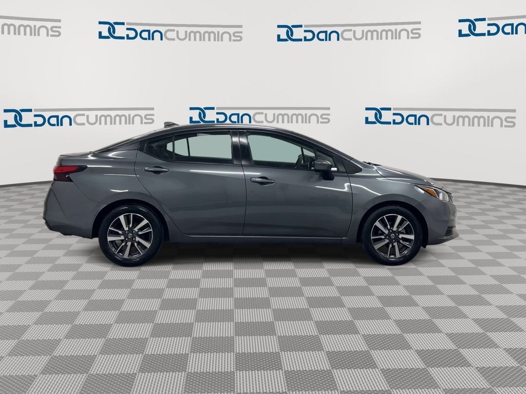 2021 Nissan Versa 1.6 SV