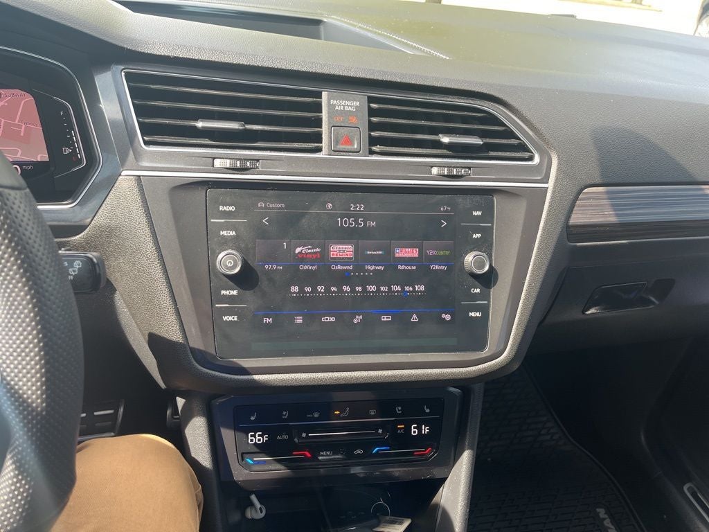 2022 Volkswagen Tiguan 2.0T SEL R-Line
