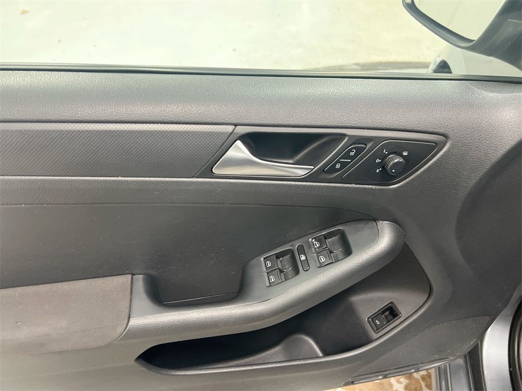 2011 Volkswagen Jetta 2.0L S