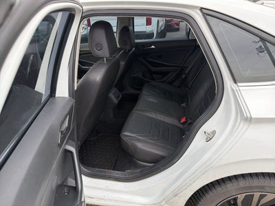 2019 Volkswagen Jetta SEL Premium