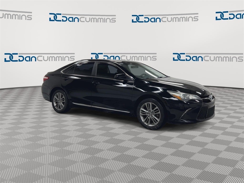 2016 Toyota Camry XLE