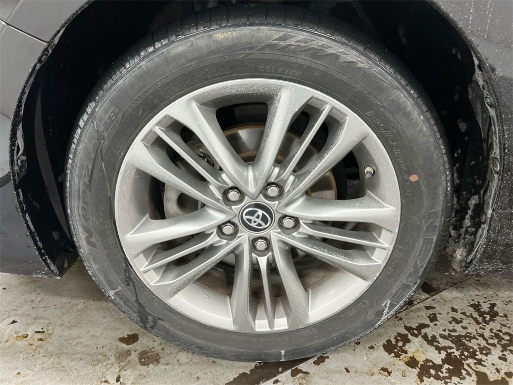 2016 Toyota Camry XLE