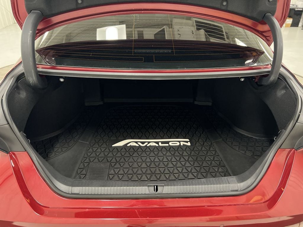 2019 Toyota Avalon Touring