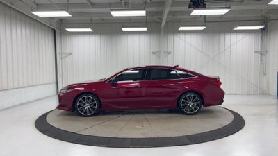2019 Toyota Avalon Touring