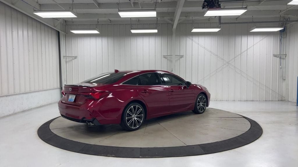 2019 Toyota Avalon Touring